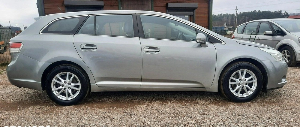 Toyota Avensis cena 25900 przebieg: 265000, rok produkcji 2011 z Łomża małe 211